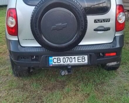 Серый Шевроле Нива, объемом двигателя 1.7 л и пробегом 155 тыс. км за 5200 $, фото 1 на Automoto.ua