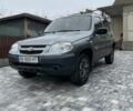Серый Шевроле Нива, объемом двигателя 1.7 л и пробегом 137 тыс. км за 5500 $, фото 1 на Automoto.ua
