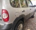 Сірий Шевроле Нива, об'ємом двигуна 0 л та пробігом 200 тис. км за 5200 $, фото 1 на Automoto.ua