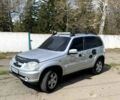 Серый Шевроле Нива, объемом двигателя 1.7 л и пробегом 280 тыс. км за 5999 $, фото 1 на Automoto.ua