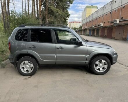Сірий Шевроле Нива, об'ємом двигуна 0 л та пробігом 178 тис. км за 3700 $, фото 3 на Automoto.ua