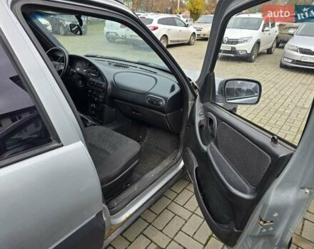 Серый Шевроле Нива, объемом двигателя 1.69 л и пробегом 173 тыс. км за 3540 $, фото 7 на Automoto.ua