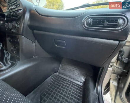 Серый Шевроле Нива, объемом двигателя 1.69 л и пробегом 125 тыс. км за 8500 $, фото 28 на Automoto.ua