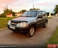 Серый Шевроле Нива, объемом двигателя 1.7 л и пробегом 92 тыс. км за 5850 $, фото 1 на Automoto.ua