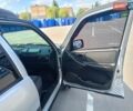 Серый Шевроле Нива, объемом двигателя 1.7 л и пробегом 86 тыс. км за 6000 $, фото 9 на Automoto.ua