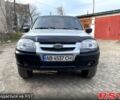Серый Шевроле Нива, объемом двигателя 1.7 л и пробегом 347 тыс. км за 4600 $, фото 6 на Automoto.ua