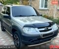 Серый Шевроле Нива, объемом двигателя 1.7 л и пробегом 125 тыс. км за 8200 $, фото 1 на Automoto.ua