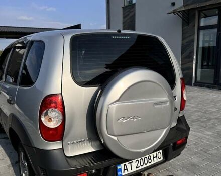 Сірий Шевроле Нива, об'ємом двигуна 1.69 л та пробігом 167 тис. км за 6900 $, фото 5 на Automoto.ua