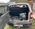 Сірий Шевроле Нива, об'ємом двигуна 1.69 л та пробігом 167 тис. км за 6900 $, фото 18 на Automoto.ua