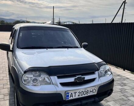 Сірий Шевроле Нива, об'ємом двигуна 1.69 л та пробігом 167 тис. км за 6900 $, фото 3 на Automoto.ua