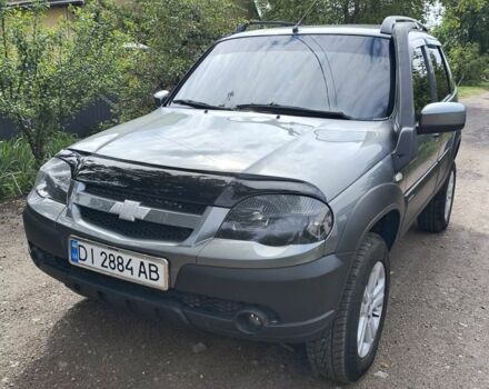 Серый Шевроле Нива, объемом двигателя 1.7 л и пробегом 86 тыс. км за 7800 $, фото 8 на Automoto.ua