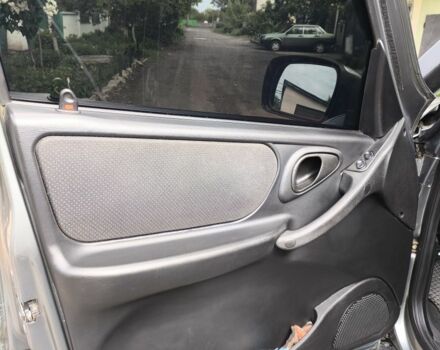 Серый Шевроле Нива, объемом двигателя 1.7 л и пробегом 86 тыс. км за 7800 $, фото 11 на Automoto.ua