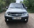 Серый Шевроле Нива, объемом двигателя 1.7 л и пробегом 86 тыс. км за 7800 $, фото 1 на Automoto.ua