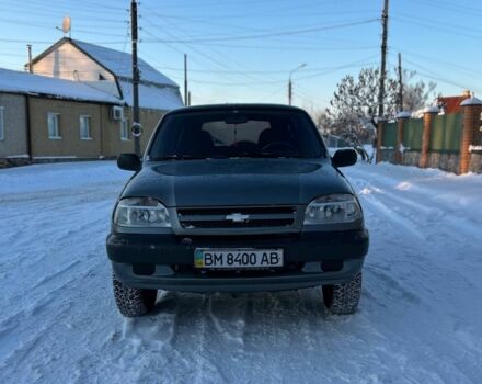 Серый Шевроле Нива, объемом двигателя 1.7 л и пробегом 124 тыс. км за 3799 $, фото 1 на Automoto.ua