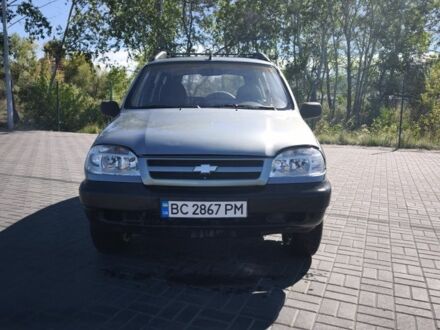 Шевроле Нива 2006 в Днепре (Днепропетровске) на Automoto.ua Серый Шевроле Нива, объемом двигателя 1.7 л и пробегом 227 тыс. км за 3500 $, фото 1 на Automoto.ua