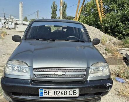 Сірий Шевроле Нива, об'ємом двигуна 1.7 л та пробігом 125 тис. км за 4100 $, фото 1 на Automoto.ua