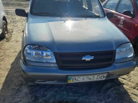 Шевроле Нива 2007 в Львове на Automoto.ua Серый Шевроле Нива, объемом двигателя 1.7 л и пробегом 400 тыс. км за 3141 $, фото 1 на Automoto.ua