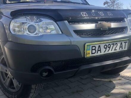 Сірий Шевроле Нива, об'ємом двигуна 1.7 л та пробігом 74 тис. км за 5500 $, фото 1 на Automoto.ua