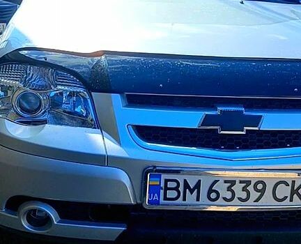 Серый Шевроле Нива, объемом двигателя 1.7 л и пробегом 130 тыс. км за 5300 $, фото 1 на Automoto.ua