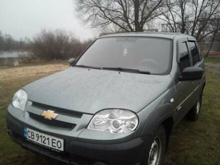 Сірий Шевроле Нива, об'ємом двигуна 1.69 л та пробігом 157 тис. км за 5500 $, фото 1 на Automoto.ua