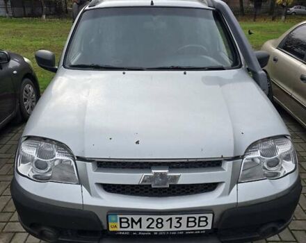 Серый Шевроле Нива, объемом двигателя 1.69 л и пробегом 173 тыс. км за 3540 $, фото 1 на Automoto.ua