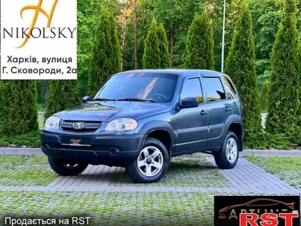 Шевроле Нива 2021 у Харкові на Automoto.ua Сірий Шевроле Нива, об'ємом двигуна 17 л та пробігом 78 тис. км за 10375 $, фото 1 на Automoto.ua