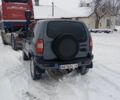 Синий Шевроле Нива, объемом двигателя 1.7 л и пробегом 170 тыс. км за 4200 $, фото 2 на Automoto.ua