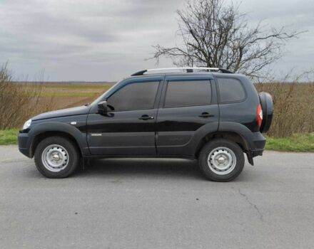 Синий Шевроле Нива, объемом двигателя 1.7 л и пробегом 187 тыс. км за 7300 $, фото 6 на Automoto.ua