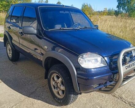 Синій Шевроле Нива, об'ємом двигуна 1.69 л та пробігом 225 тис. км за 3800 $, фото 4 на Automoto.ua