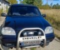 Синій Шевроле Нива, об'ємом двигуна 1.69 л та пробігом 225 тис. км за 3800 $, фото 5 на Automoto.ua