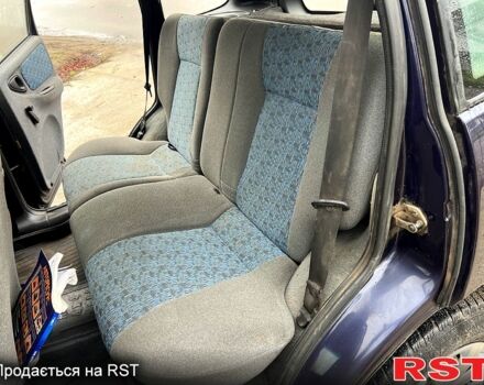 Синий Шевроле Нива, объемом двигателя 1.7 л и пробегом 170 тыс. км за 2450 $, фото 8 на Automoto.ua