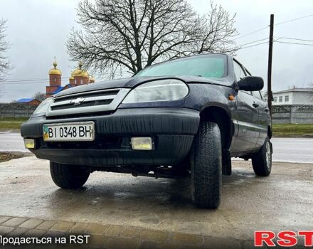 Синий Шевроле Нива, объемом двигателя 1.7 л и пробегом 170 тыс. км за 2450 $, фото 12 на Automoto.ua