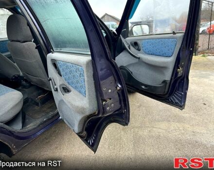 Синий Шевроле Нива, объемом двигателя 1.7 л и пробегом 170 тыс. км за 2450 $, фото 9 на Automoto.ua