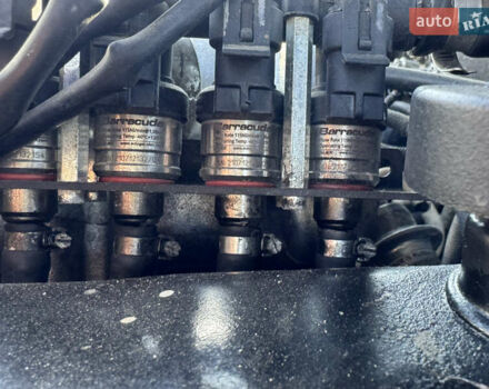 Синій Шевроле Нива, об'ємом двигуна 1.7 л та пробігом 200 тис. км за 3400 $, фото 22 на Automoto.ua