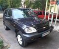 Синий Шевроле Нива, объемом двигателя 1.69 л и пробегом 160 тыс. км за 3800 $, фото 1 на Automoto.ua