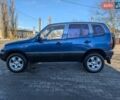 Синий Шевроле Нива, объемом двигателя 1.7 л и пробегом 244 тыс. км за 2300 $, фото 9 на Automoto.ua