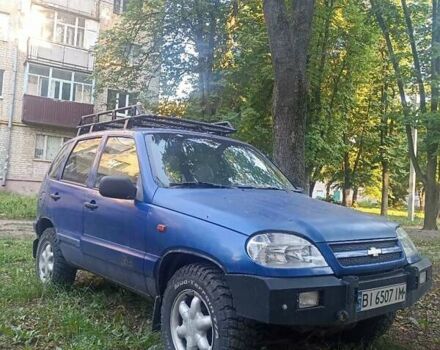 Синій Шевроле Нива, об'ємом двигуна 1.69 л та пробігом 157 тис. км за 3500 $, фото 1 на Automoto.ua