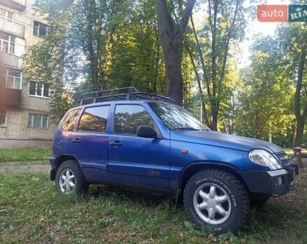 Синій Шевроле Нива, об'ємом двигуна 1.69 л та пробігом 157 тис. км за 3500 $, фото 18 на Automoto.ua