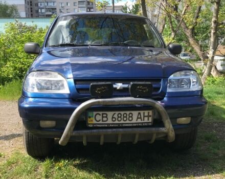 Синий Шевроле Нива, объемом двигателя 1.7 л и пробегом 35 тыс. км за 5000 $, фото 8 на Automoto.ua