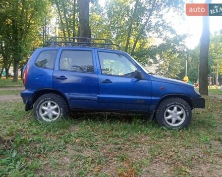 Синій Шевроле Нива, об'ємом двигуна 1.69 л та пробігом 157 тис. км за 3500 $, фото 3 на Automoto.ua