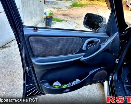 Синий Шевроле Нива, объемом двигателя 1.7 л и пробегом 282 тыс. км за 3999 $, фото 7 на Automoto.ua