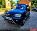 Синий Шевроле Нива, объемом двигателя 1.7 л и пробегом 282 тыс. км за 3999 $, фото 1 на Automoto.ua