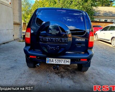 Синий Шевроле Нива, объемом двигателя 1.7 л и пробегом 282 тыс. км за 3999 $, фото 4 на Automoto.ua