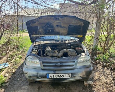 Синий Шевроле Нива, объемом двигателя 1.7 л и пробегом 196 тыс. км за 1200 $, фото 10 на Automoto.ua