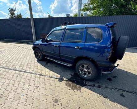 Синий Шевроле Нива, объемом двигателя 1.7 л и пробегом 0 тыс. км за 3800 $, фото 2 на Automoto.ua