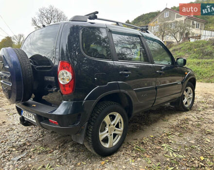 Шевроле Нива 2010 у Чернівцях на Automoto.ua Синій Шевроле Нива, об'ємом двигуна 1.69 л та пробігом 146 тис. км за 4800 $, фото 5 на Automoto.ua