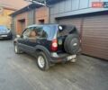 Синий Шевроле Нива, объемом двигателя 1.69 л и пробегом 180 тыс. км за 3900 $, фото 2 на Automoto.ua