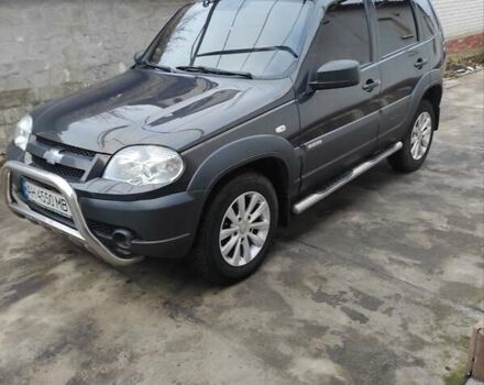 Синий Шевроле Нива, объемом двигателя 1.69 л и пробегом 90 тыс. км за 8800 $, фото 13 на Automoto.ua