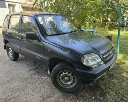 Синій Шевроле Нива, об'ємом двигуна 1.7 л та пробігом 230 тис. км за 1850 $, фото 1 на Automoto.ua