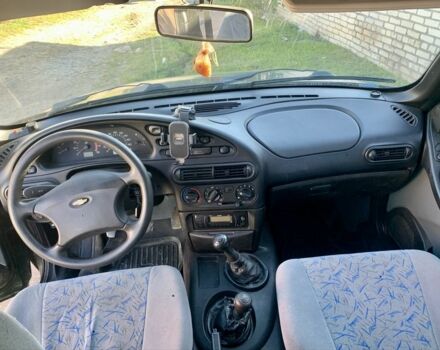 Зелений Шевроле Нива, об'ємом двигуна 1.7 л та пробігом 269 тис. км за 2700 $, фото 4 на Automoto.ua